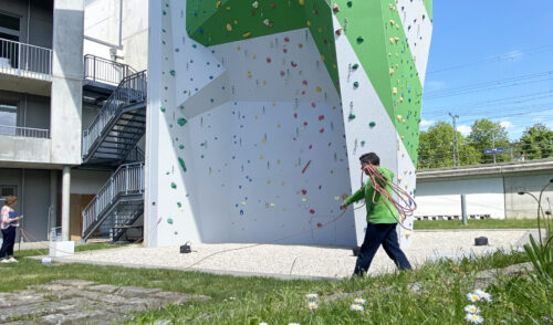 Artikelbild zu Artikel Eröffnung der Außenkletterwand